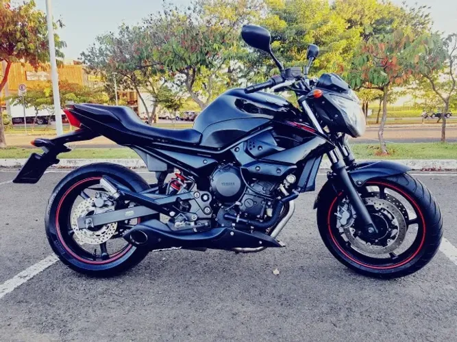 Yamaha XJ6 (2012-2012)