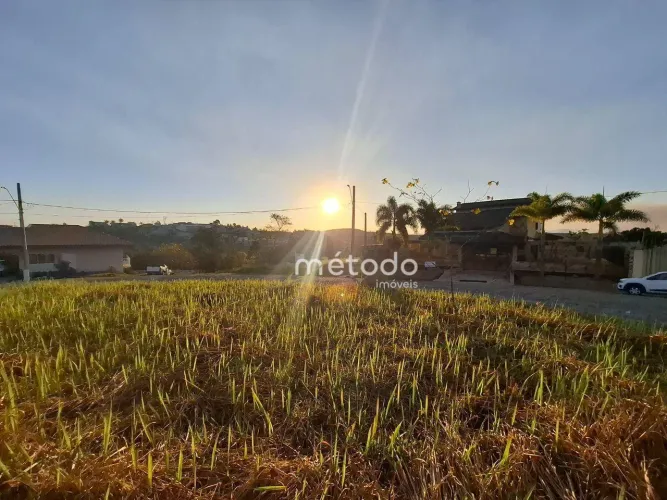 Terreno à venda, 1534 m² por R$ 270.000,00 - Condomínio Lago Dourado - Jacareí/SP