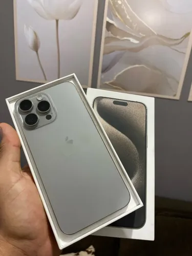 iPhone 15 Pro Max 256GB Original + Caixa