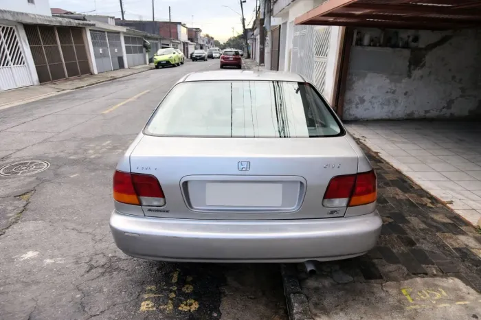 Honda Civic Sedan EX 1.6 16V Aut. 4P (nacion.) 1998