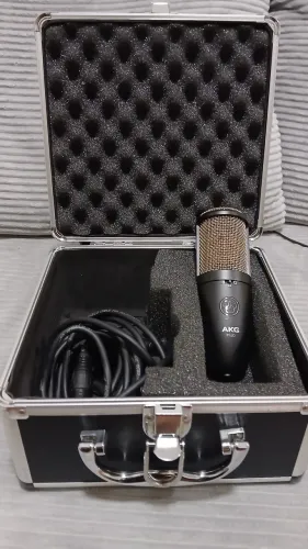 Kit Microfone AKG P420 + Cabo + Shockmouth