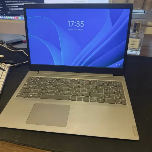Notebook Lenovo IdeaPad S145 - Intel Core i5 / 8GB RAM / 1TB - Funcionando Perfeitamente!