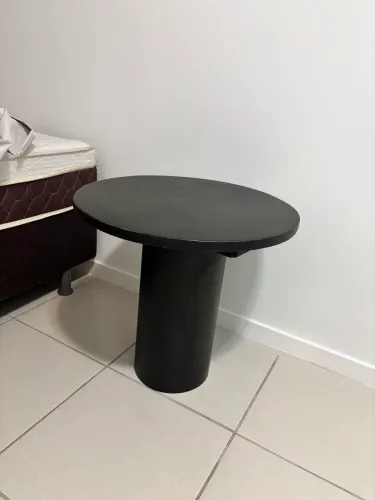 Mesa de cabeceira de cama