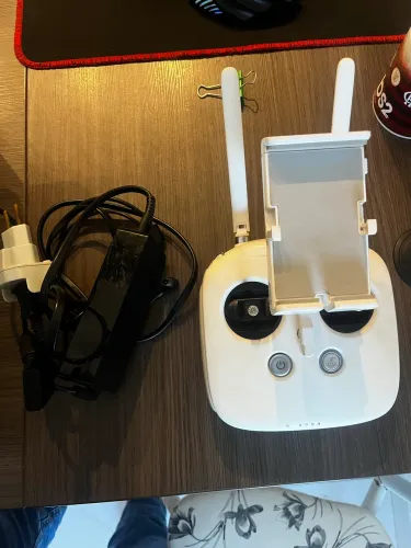 Controle de Drone dji phantom 4 pro 