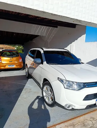 Mitsubishi Outlander 2.0 16V 160cv Aut. 2015