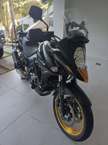 V-Strom - 650 sport Adventure - 2025