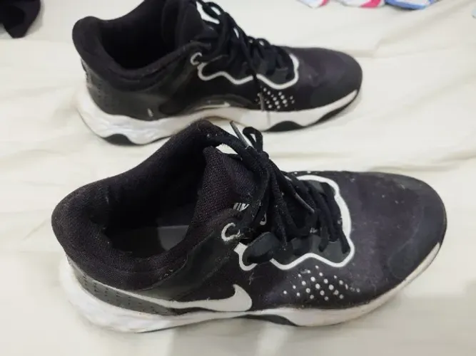 Tenis Nike 41