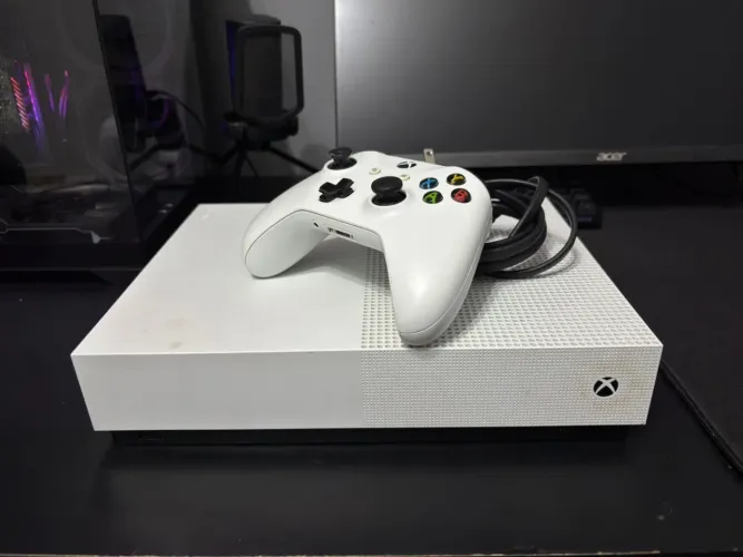 XBOX ONE S