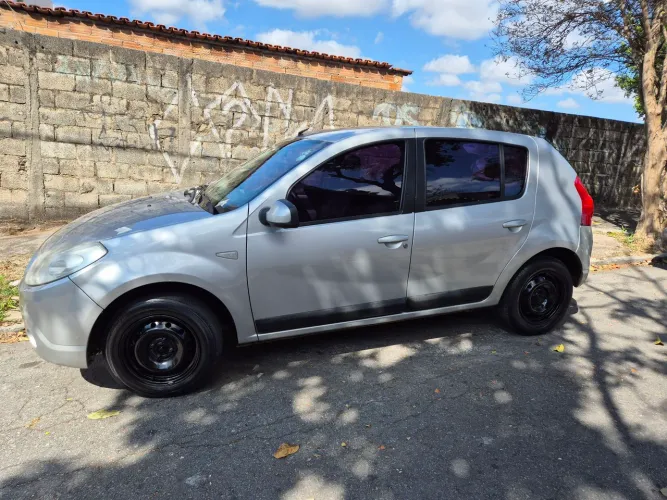 Renault Sandero Privilège Hi-flex 1.6 8V 5P 2010
