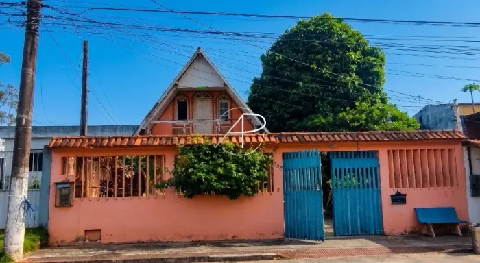CASA 2 QUARTOS | 1 SUÍTE + CASA DE HÓSPEDES | 351 M² | INTERLAGOS/VV