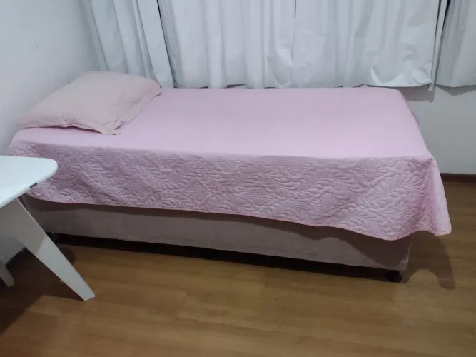 Cama de solteiro 