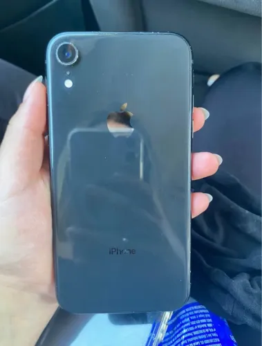 IPHONE XR 64GB