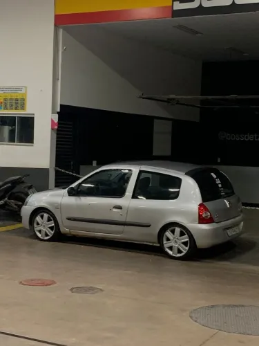Renault Clio Campus Hi-flex 1.0 16V 3P 2009
