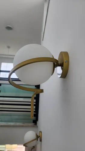 Arandela estilo moderno