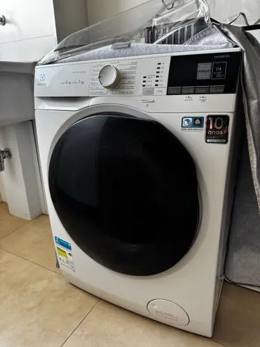 Lava e Seca Electrolux 11Kg Branca Perfect Care Inverter