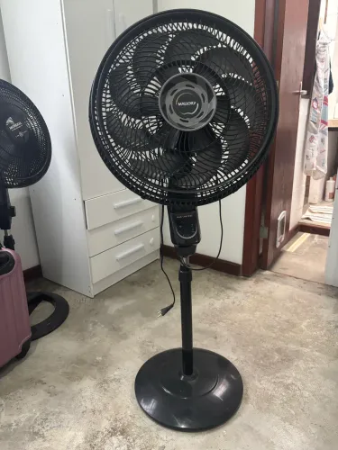 Ventilador com controle remoto 220v