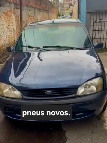 Ford Fiesta GL 1.0 3P 2001
