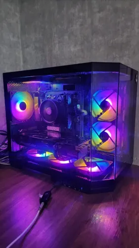 ? PC Gamer Alto Desempenho | RX 6800 XT 16GB | Ryzen 5 5600 | 32GB RAM