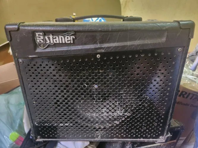 Amplificador guitarra 30w staner