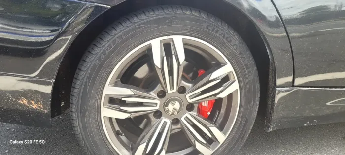 BMW 320I A 2011
