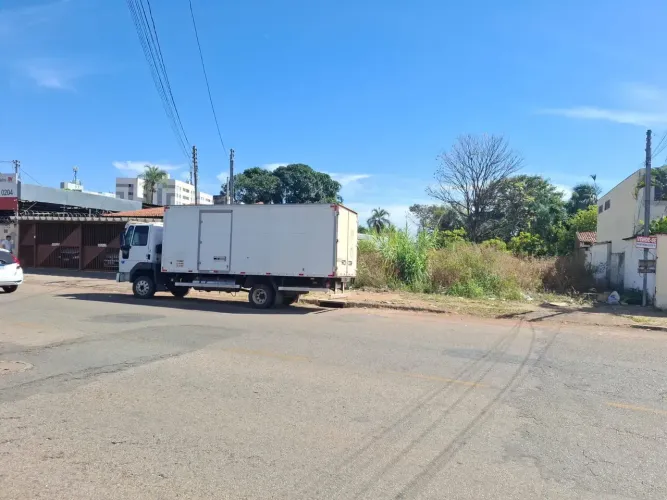 Lote Cidade Jardim 423m², Fundos do Hipodromo da Lagoinha, Goiania Goias.