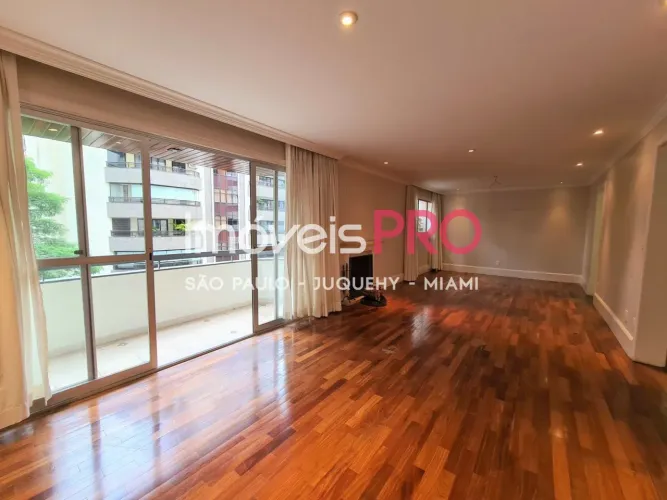 Apartamento 198m² 3 dormitórios para Venda no Itaim bibi