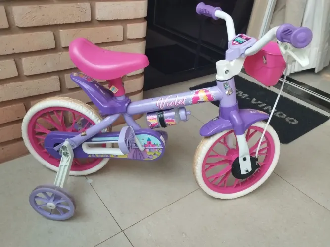 Bike infantil aro 12 sem uso