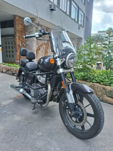 ? ROYAL ENFIELD SUPER METEOR 650 ASTRAL BLACK ? 2025/2025<br><br>? R$ 36.900