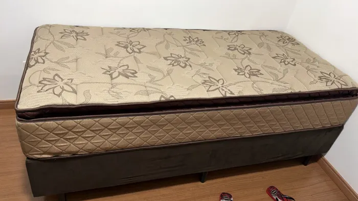Cama box Hellen Van Gogh solteiro (novo)