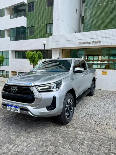 Toyota Hilux CD SRX 4X4 2.8 TDI 16V Diesel Aut. 2021