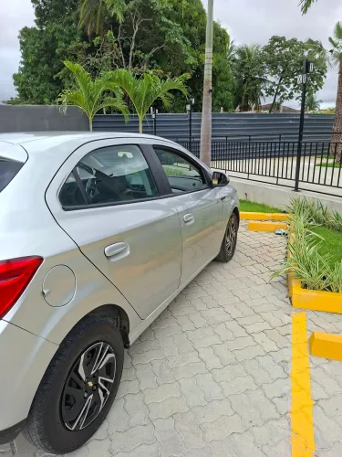 Chevrolet Onix JOY Hatch 1.0 8V Flex Mec. 4P 2018