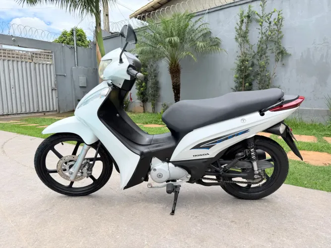 Biz EX  2014 IPVA  2026 pago