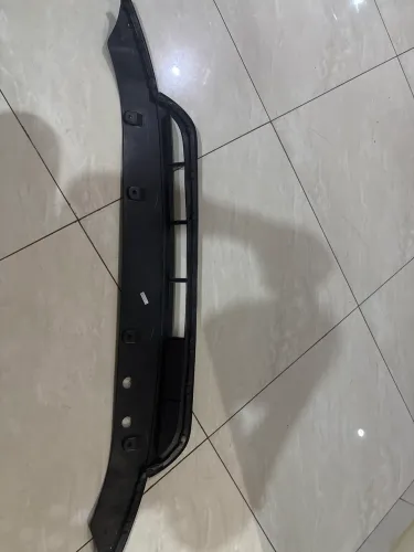 Volkswagen UP spoiler (aplique) do para-choque dianteiro original