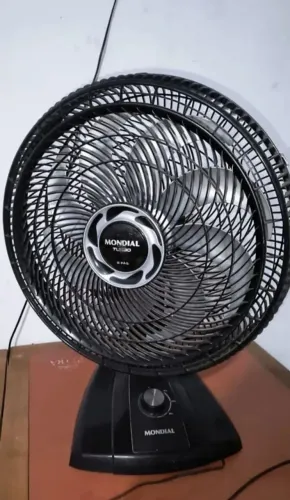 Vendo ventilador pra conserto ou retirada de peças