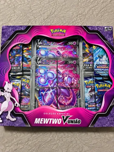 Pokémon Coleção Especial Mewtwo V-UNIÃO - Box 