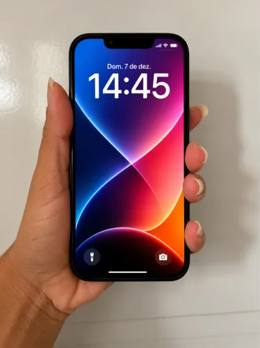 iPhone 13