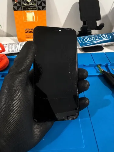 Seu Celular Quebrou? A LK CELL Resolve!