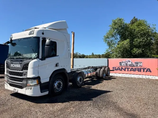 Scania P 360 8X2 2021 Automático Completo Revisado Bitruck No Chassi