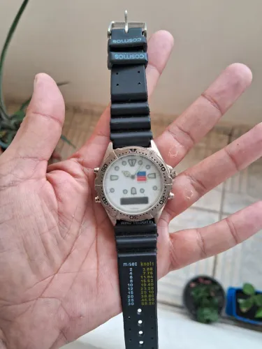 Relógio cosmos anos 90 