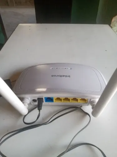 Roteador Intelbras IWR 3000 NI Wi-Fi semi novo