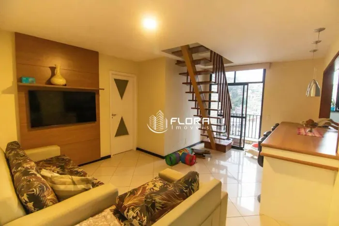 Cobertura com 3 dormitórios à venda, 113 m² por R$ 675.000 - Icaraí - Niterói/RJ