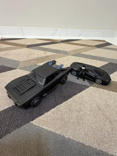 CARROS BATMAN PRATICAMENTE NOVOS