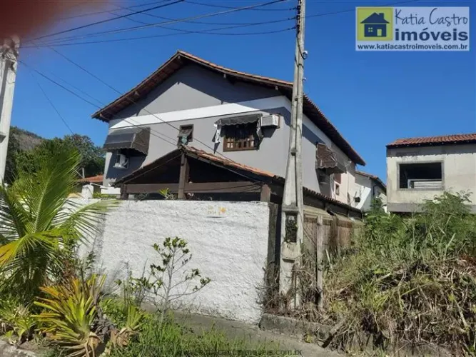 Casas em Condomínio para venda em Niteroi no bairro Itaipu