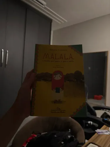 LIVRO MALALA NOVO