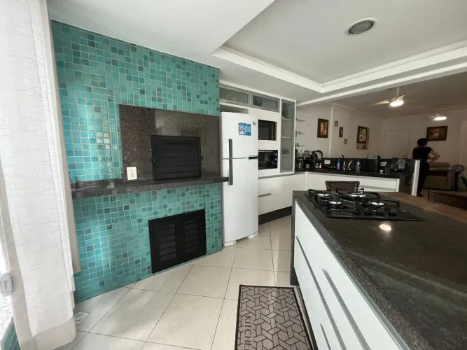 APARTAMENTO para LOCAÇÃO BALNEÁRIO CAMBORIÚ