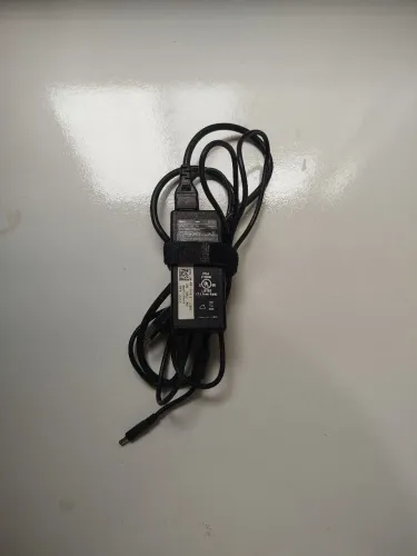 Carregador Para Dell 65w 19,5v 110-220v Plug Fino Preto<br>R$ 105,97<br>Mercado Livre<br>Grátis