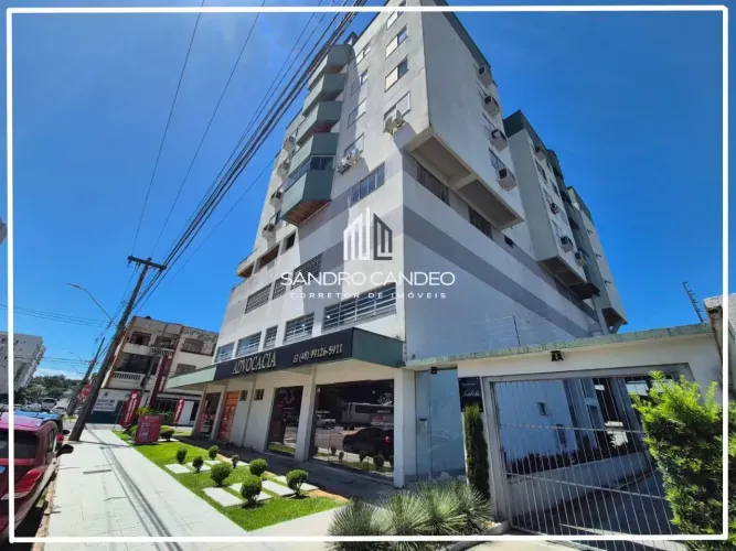 Apartamento com 88 m², possui 3 quartos com 1 suíte, sacada com churrasqueira, garagem, Cr