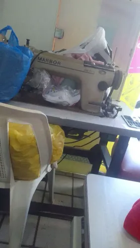 Máquina de costura 