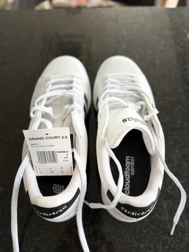 Tênis adidas grand court 2.0