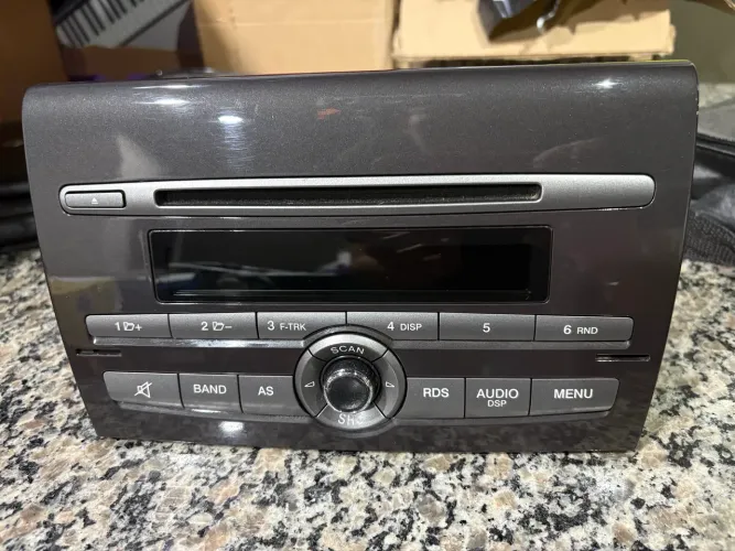 Cd player, radio Fiat Bravo